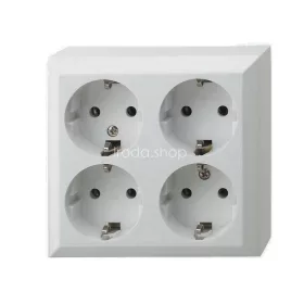   GAO 0313H Business Line IP20 4 férőhelyes földelt aljzat, 4 férőhelyes földelt csatlakozóaljzat, beltéri, 230 V~ / 50 Hz / 16 A, fehér