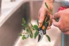 Metszőolló, FISKARS "Solid™ SP14"