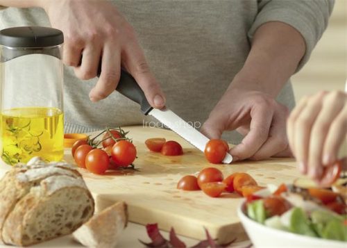 Paradicsomszeletelő kés, 12 cm, FISKARS "Essential"