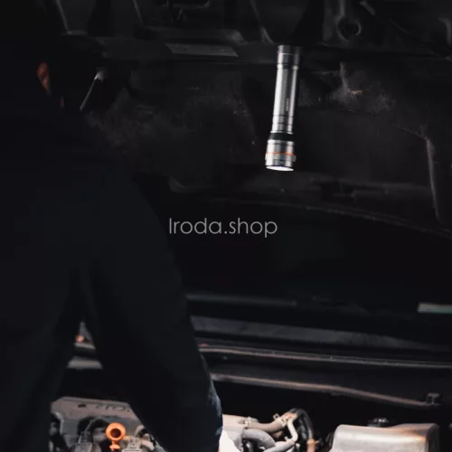 NEBO NEB-FLT-0016-G Newton 1000 zseblámpa, 1000 lm - 60 lm, 4 funkció, IP67, 3x zoom