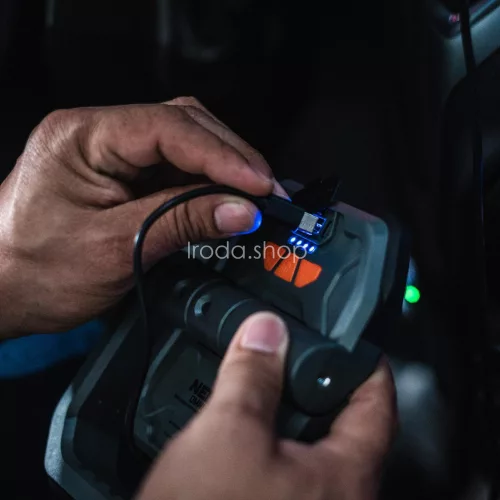 NEBO NEB-WLT-1008-G OMNI 3K szerelőlámpa, 3000-7 lumen, újratölthető, power bank funkció, IPX4