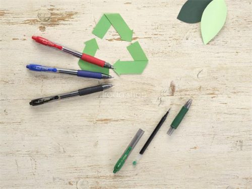 Zseléstoll, 0,32 mm, nyomógombos, PILOT "G-2", zöld