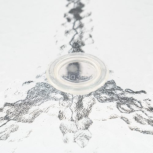 Vella fémvázas üveg kerti asztal